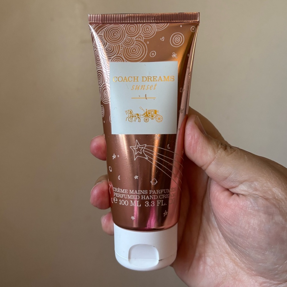 Coach Dreams sunset perfumed hand cream for women